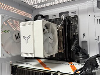 i3 12100F\16GB\RTX 3080\SSD\750W Zdroj - 7