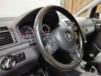 VW Touran 2,0tdi Web Webasto 7 miest - 7