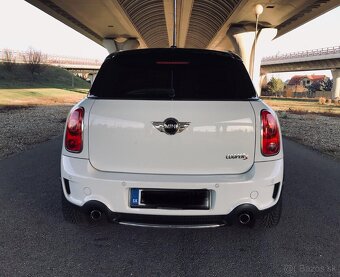 Mini Cooper S Countryman ALL 4, 1.6 benzín, 135KW, 5D - 7