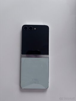 Samsung Galaxy Z Filip 5 - 7