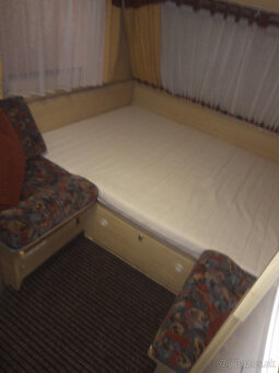 Predám karavan BEYERLAND VITESSE 400-2 - 7