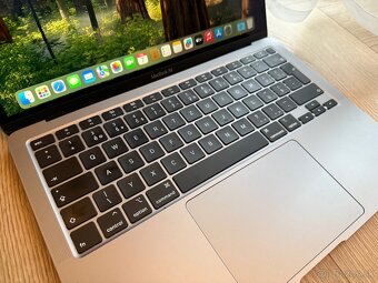 MacBook Air 13” Retina (2020) - 7