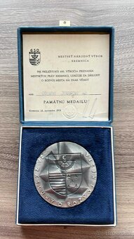 Zbierka medailí a odznakov - 7