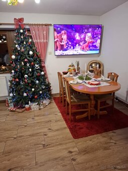 Jedálenský stôl so stoličkami - 7