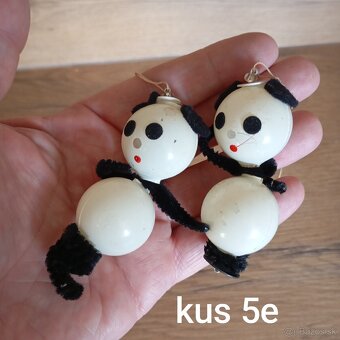 staré vianočné ozdoby. - 7