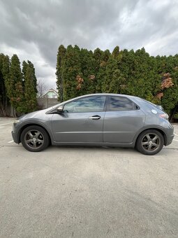 Honda Civic 1.4 benzín, 2009, 73 kW, 233567 km - 7