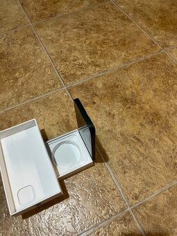 iPhone 13 128GB - super stav - 7