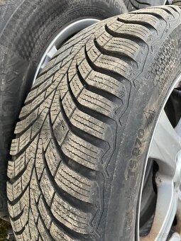 5x112 r15 elektróny Volkswagen + zimne 195/65r15 Continental - 7