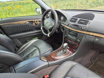 Predám Mercedes Benz W211 E220 CDI 90kw A/T R.v.2006 - 7