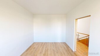 PINK Reality Na predaj útulný 4-izbový rodinný dom v Šali –  - 7