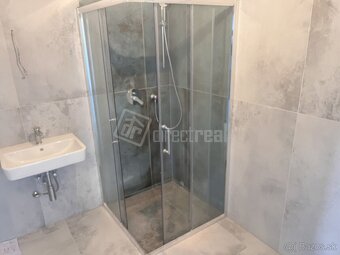 Novostavba 3- izbdom s garážkou pre autíčko, golfrezo… - 7