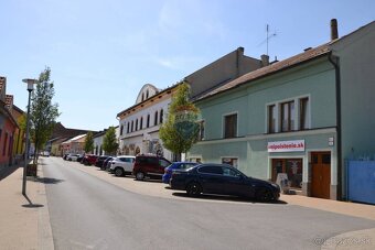 Na predaj lukratívna investičná budova v Lučenci - 7