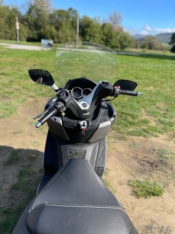 Predám skúter značky SYM-GTS Joymax 125i - 7