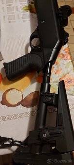 Poloautomatická brokovnica kaliber 12 - 7