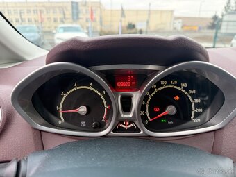 Ford Fiesta / rok 2010 - 7