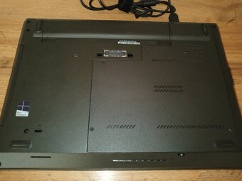Predám notebook Lenovo Thinkpad L440 - 7