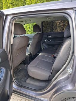 Predám Chevrolet Orlando - 7