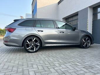 Škoda Octavia Combi 2.0 TDI DSG Sportline 4x4 - 7