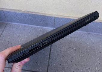 Lenovo G505 / AMD E1 / 8GB RAM / 128GB SSD / 15.6" - 7