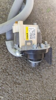 Predám náhradné diely na práčky Elektrolux EWT1266EDW - 7