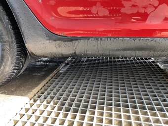 Predám v celku alebo rozpredam Octavia 2 1,9 77kw - 7