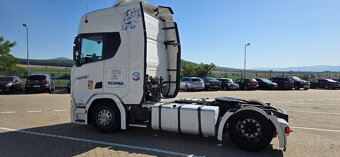 SCANIA R450 Mega - 7