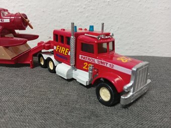 Matchbox Superkings K-134 Peterbilt Fire Plane Trans - 7