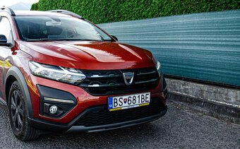 Dacia Jogger 1.0 TCe 110k Extreme 7 miest - 7