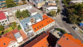 NA PRENÁJOM REPREZENTATÍVNE PRIESTORY- NITRA CENTRUM - 7