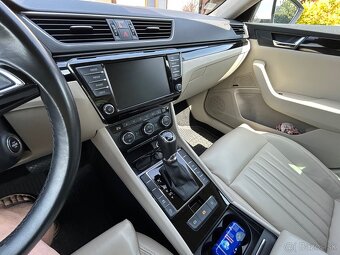 ŠKODA SUPERB combi L&K 2017 - TOP STAV - 7