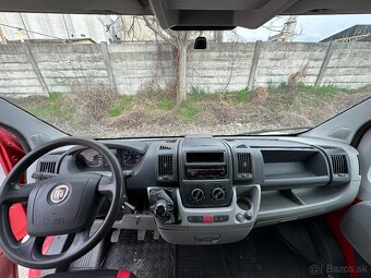 Fiat Ducato 2.3 L3H2 červená - 7