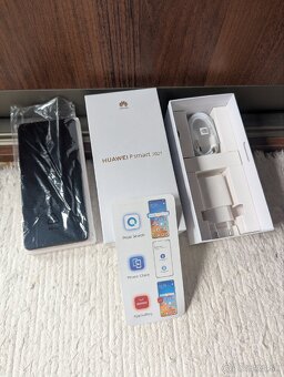Huawei P Smart 2021 (zlato-ružový)+ príslušenstvo
- 7
