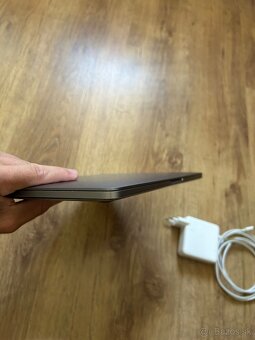 MacBook PRO M1 - 16GB RAM, 512GB SSD - 7