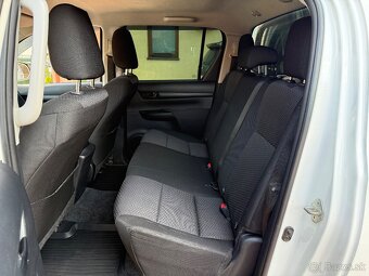 Toyota Hilux - 7