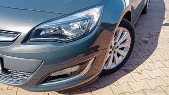 Opel Astra Sport Tourer ST 1.4 Turbo 140k, 103KW, M6, 5d - 7