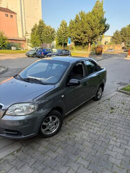 Chevrolet aveo 1.2 - 7