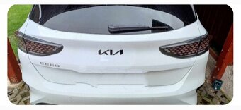 Kia  logo cierne /nalepky/ - 7