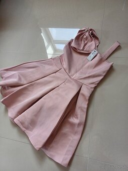 SPOLOČENSKÉ ŠATY - 7