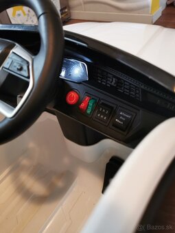 Elektrické autíčko Audi E-Tron Sportback 4x4 biele - 7