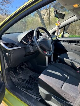 Peugeot 207 - 7