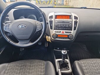 Predám Kia Cee´d 2.0 CRDi 103 KW SPORT r.v.11/2010 - 7