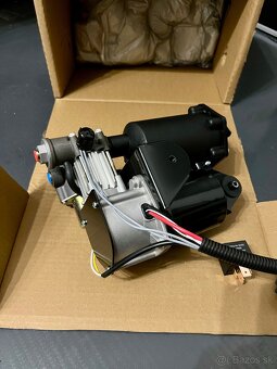 Kompresor Hitachi Land Rover Discovery 3 / 4 - 7