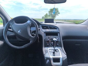 Peugeot 5008 2.0 Hdi - 7