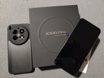 Predám Vivo X300 Pro 16/512GB Black - 7