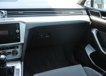 Volkswagen Passat 2.0TDi COMFORTLINE NAVI ČR 1M 110 kw - 7