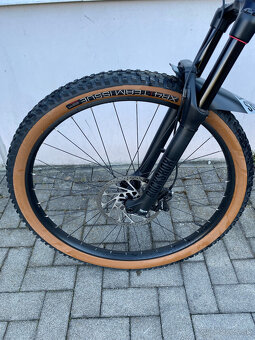 TREK Fuel exe 9.5 carbon velkost L - 7