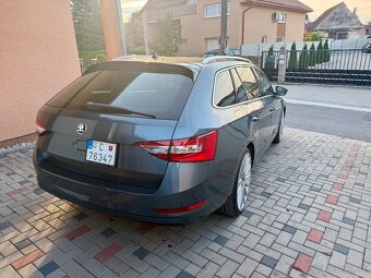 Predam škoda superb 3 2.0tdi DSG - 7