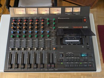 Tascam mix 246 - 7