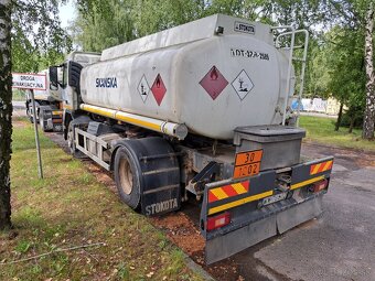 VOLVO FM 260 - 7