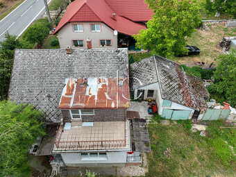 Na predaj rodinný dom + 2 stavebné parcely v obci Čerhov - 7